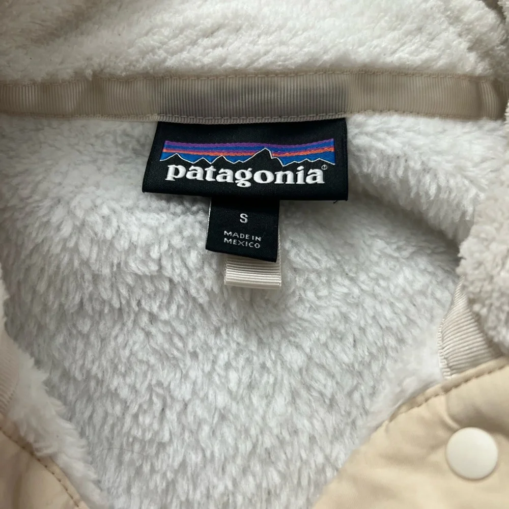 Patagonia Off-White Fleece Jacket - Picture 2 of 4